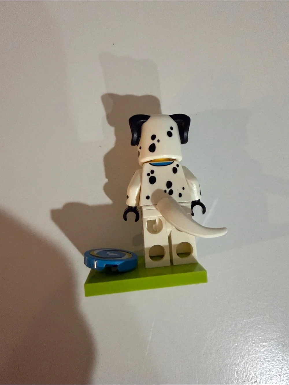 Lego White cat & Dalmatian Minifigure Duo with Green Bases